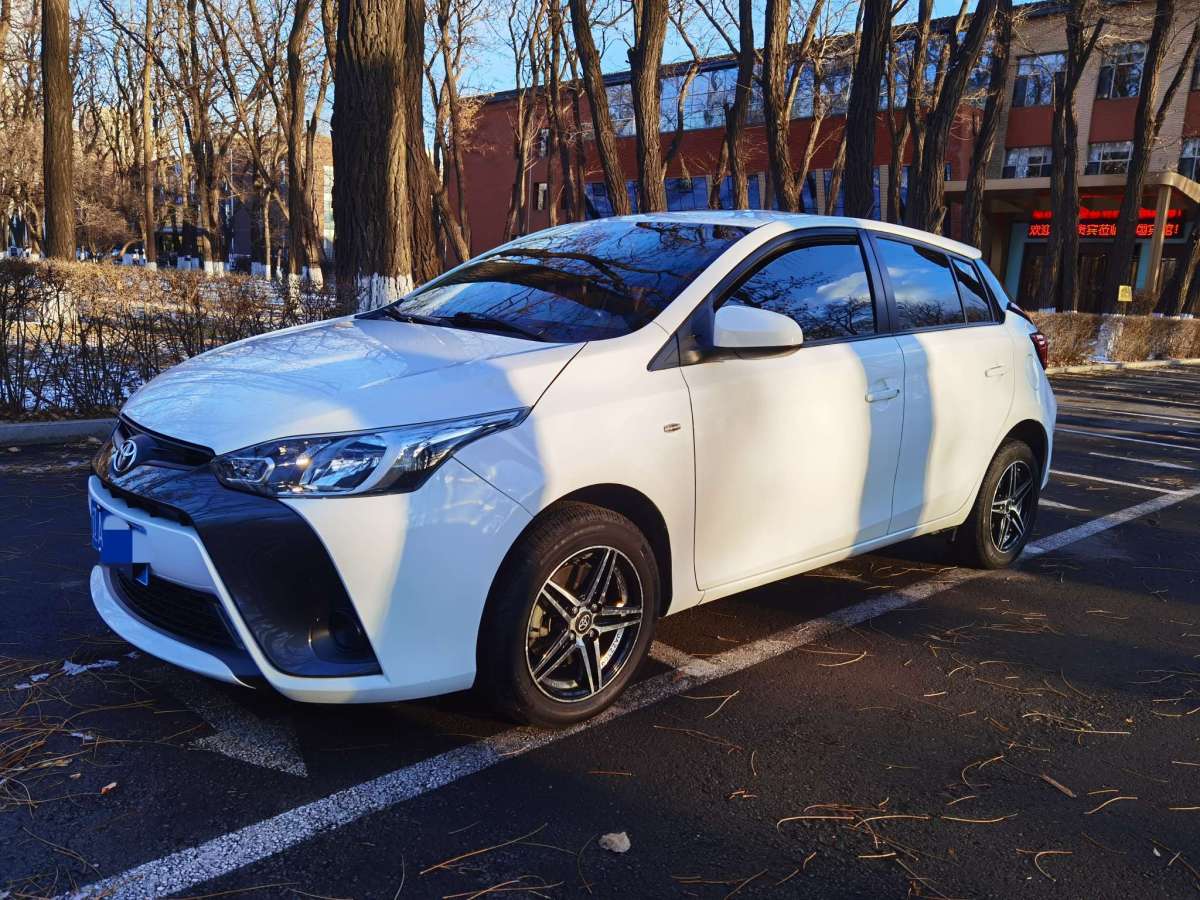 豐田 YARiS L 致炫  2020款 1.5L CVT領(lǐng)先版圖片