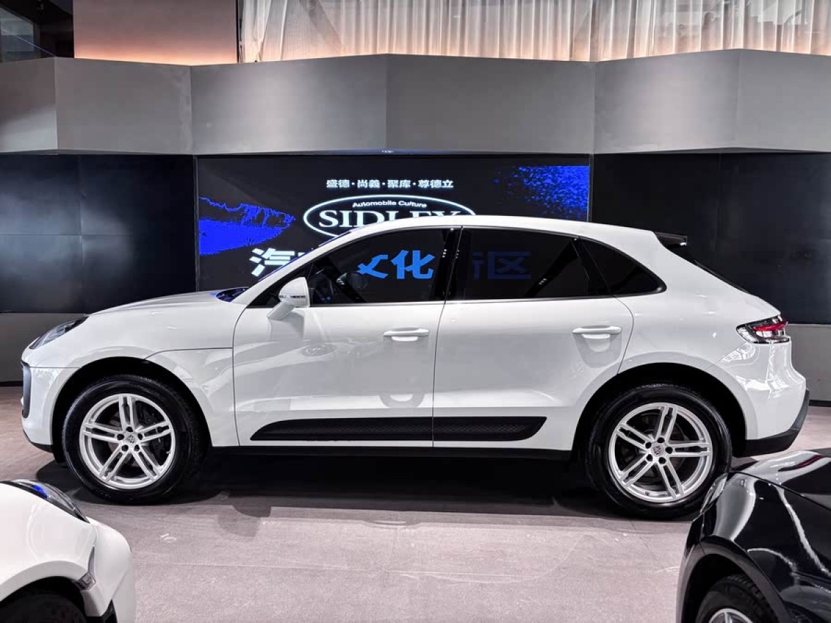 保時(shí)捷 Macan  2024款 Macan 2.0T圖片