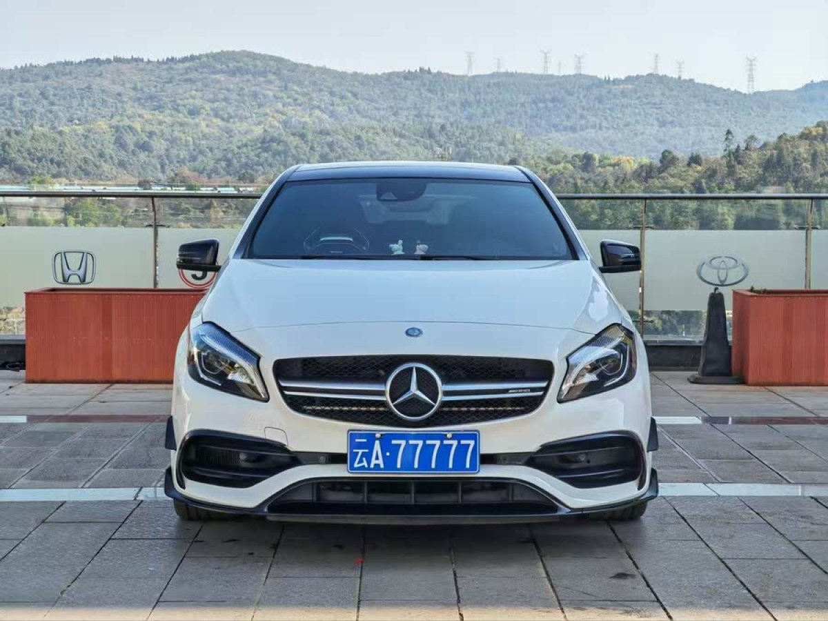 奔馳 奔馳A級AMG  2016款 AMG A 45 4MATIC圖片