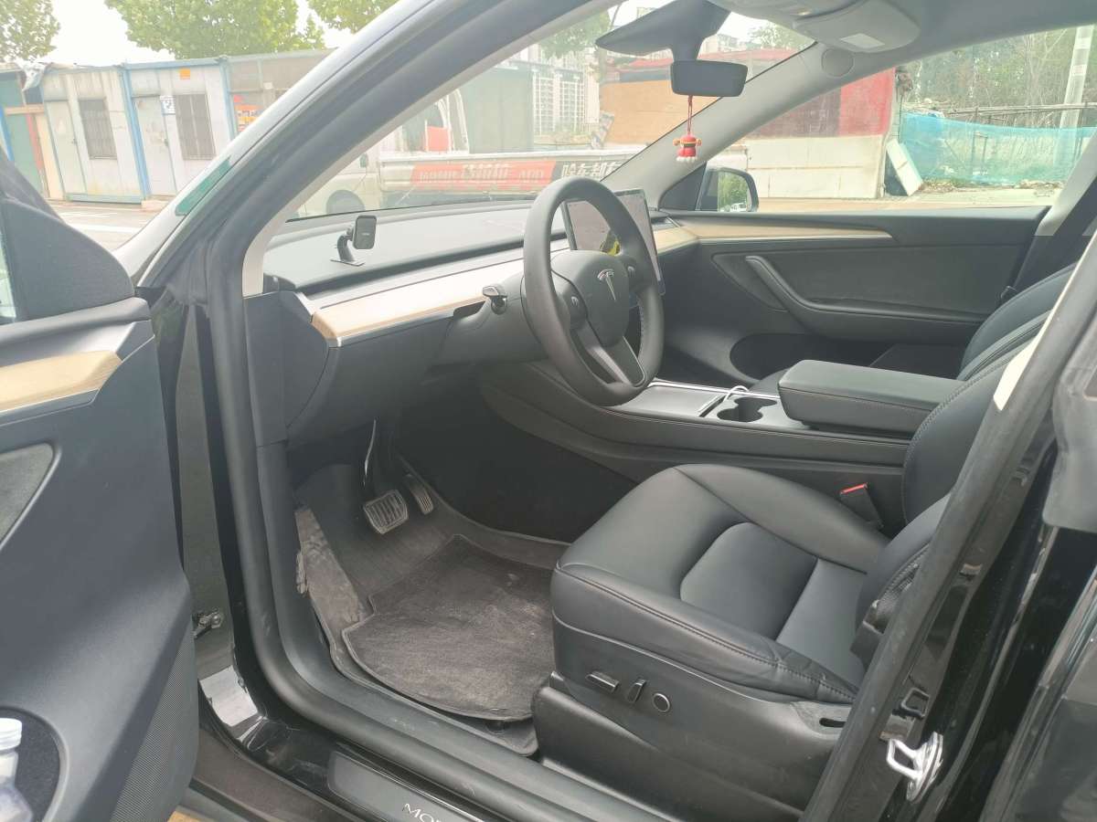 特斯拉 Model Y  2022款 后驅(qū)版圖片