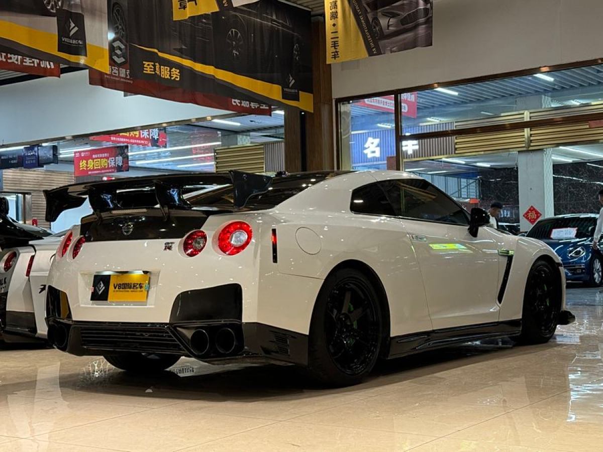 日產(chǎn) GT-R  2013款 3.8T Premium Edition圖片