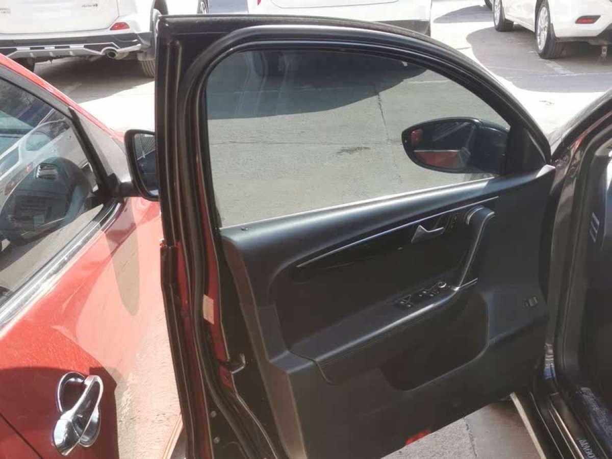 大眾 邁騰  2013款 1.8TSI 豪華型圖片