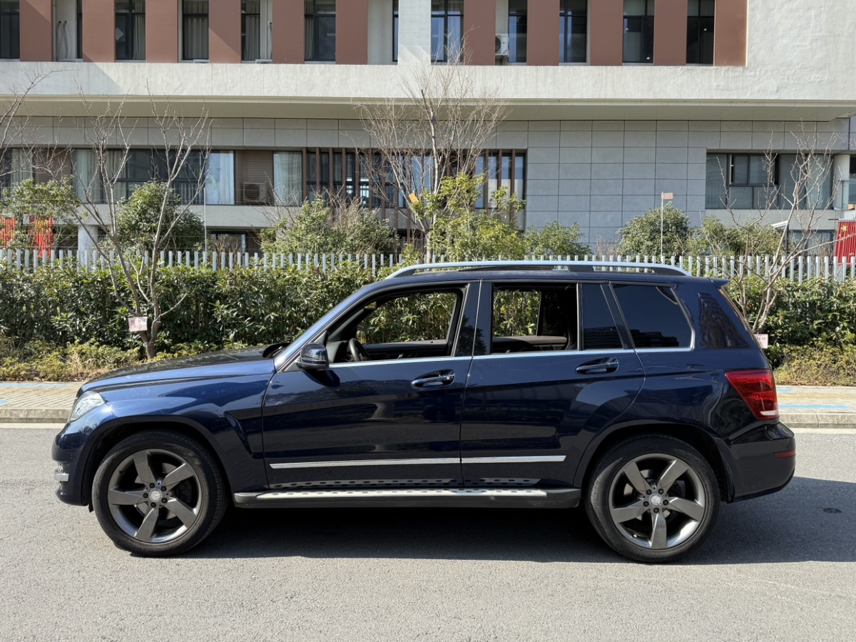 奔馳 奔馳GLK級  2013款 改款 GLK 300 4MATIC 豪華型圖片