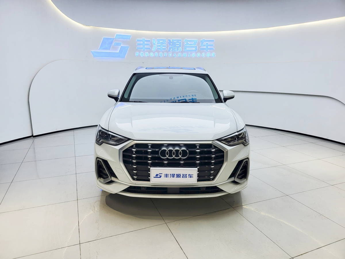 奧迪 奧迪Q3  2022款 35 TFSI 時(shí)尚動(dòng)感型圖片