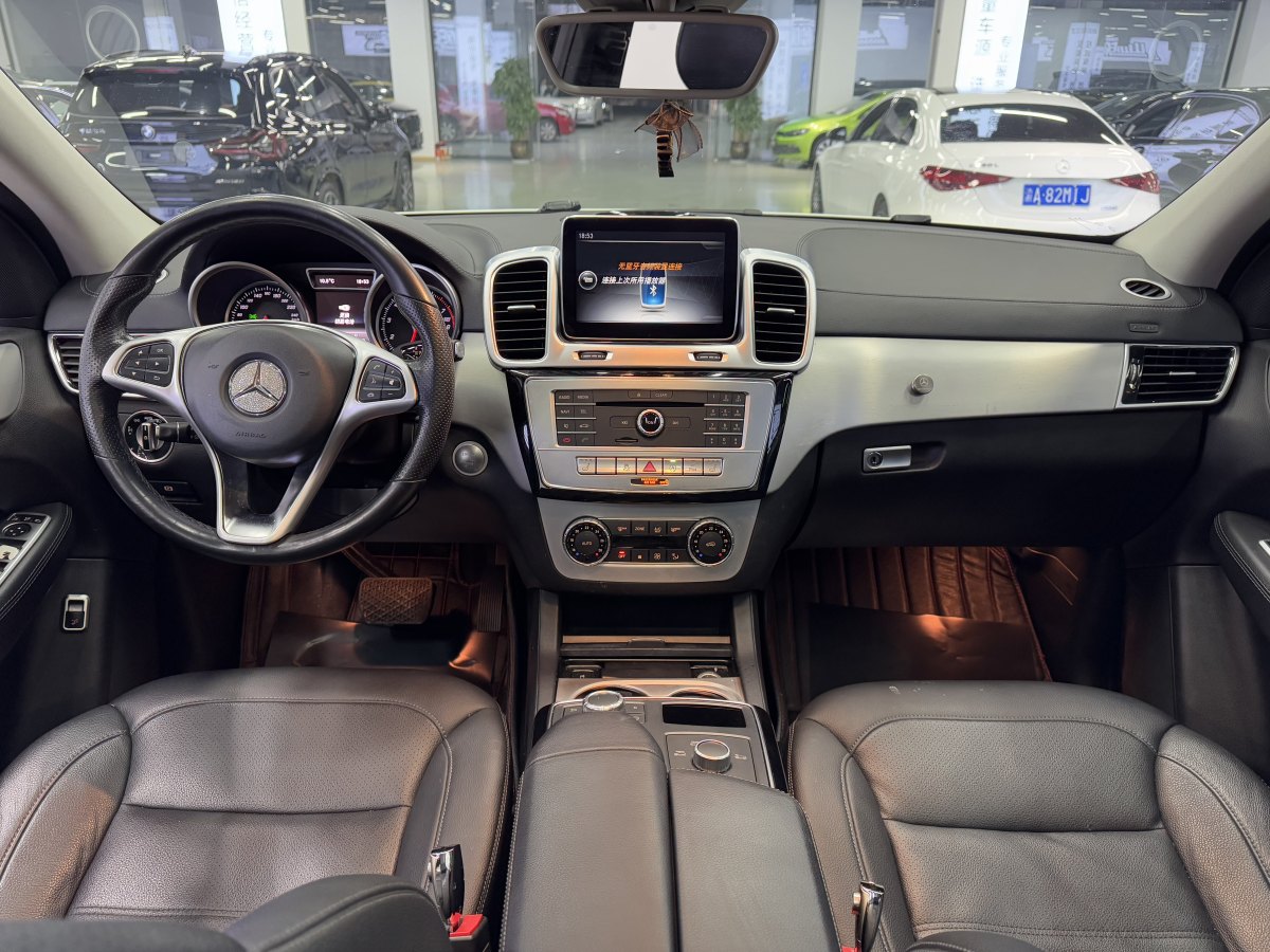 奔馳 奔馳GLE轎跑  2015款 GLE 320 4MATIC 轎跑SUV圖片