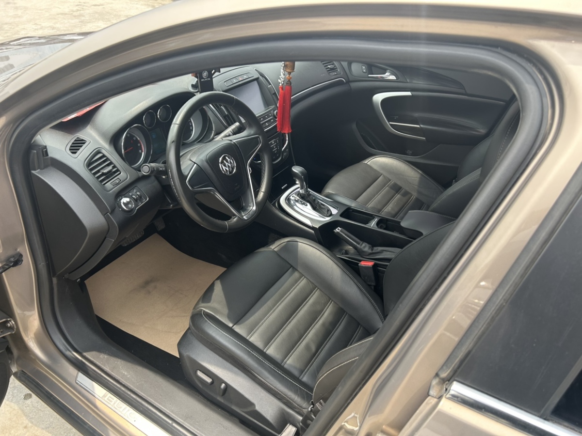 別克 君威  2015款 1.6T 領(lǐng)先技術(shù)型圖片