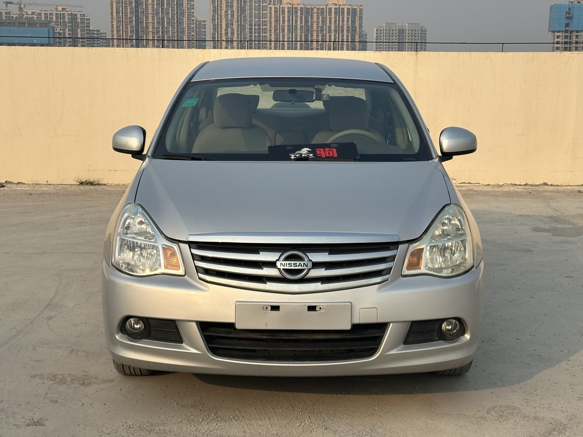 日產(chǎn) 軒逸  2012款 經(jīng)典 1.6XE 手動舒適版圖片