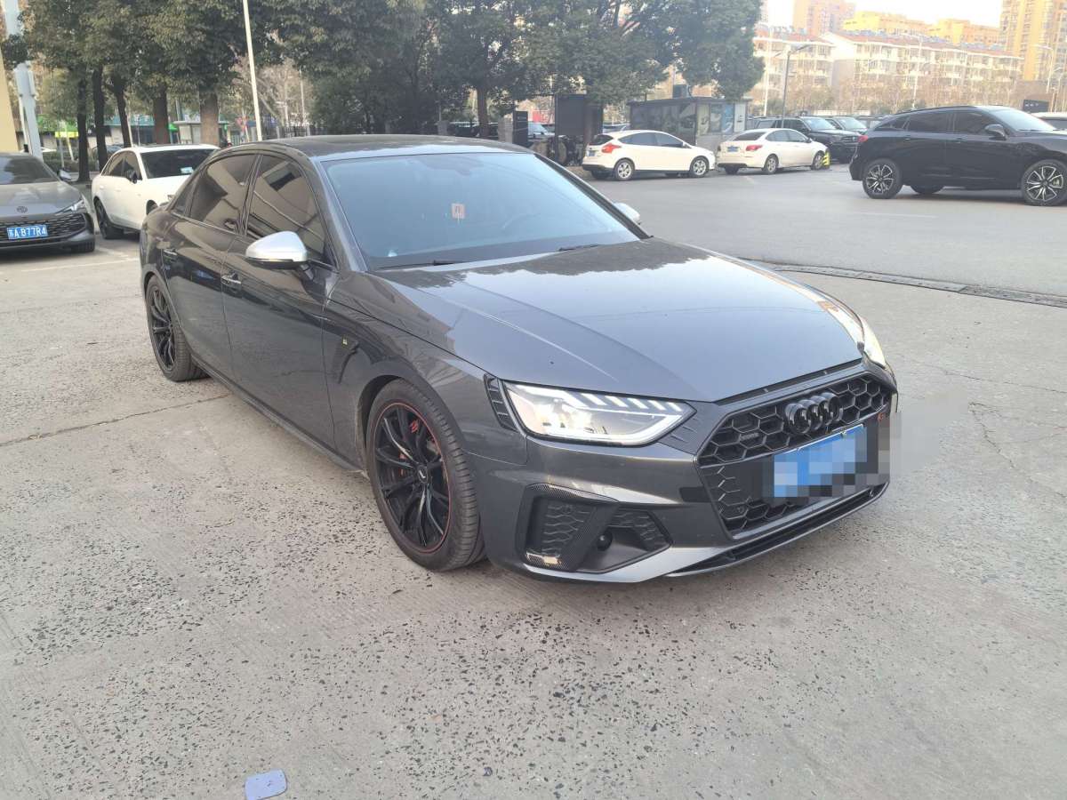 奧迪 奧迪A4L  2020款 40 TFSI 豪華動感型圖片