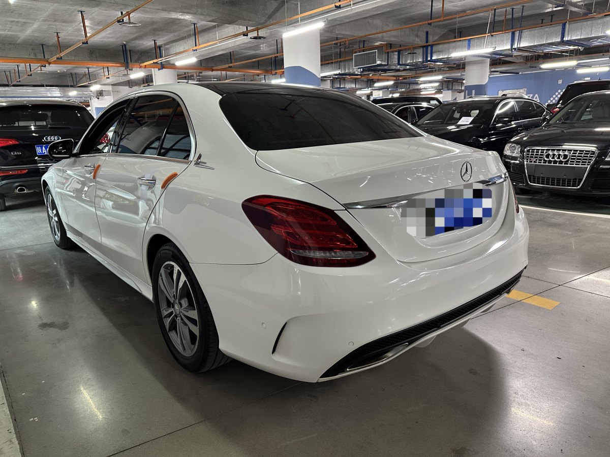 奔馳 奔馳C級  2016款 C 200 L 運(yùn)動型圖片