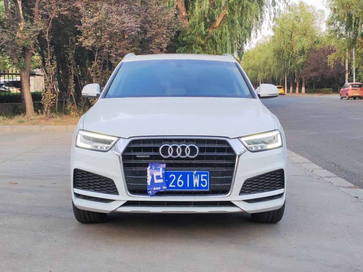 奧迪 奧迪Q3  2018款 30 TFSI 時(shí)尚型典藏版圖片