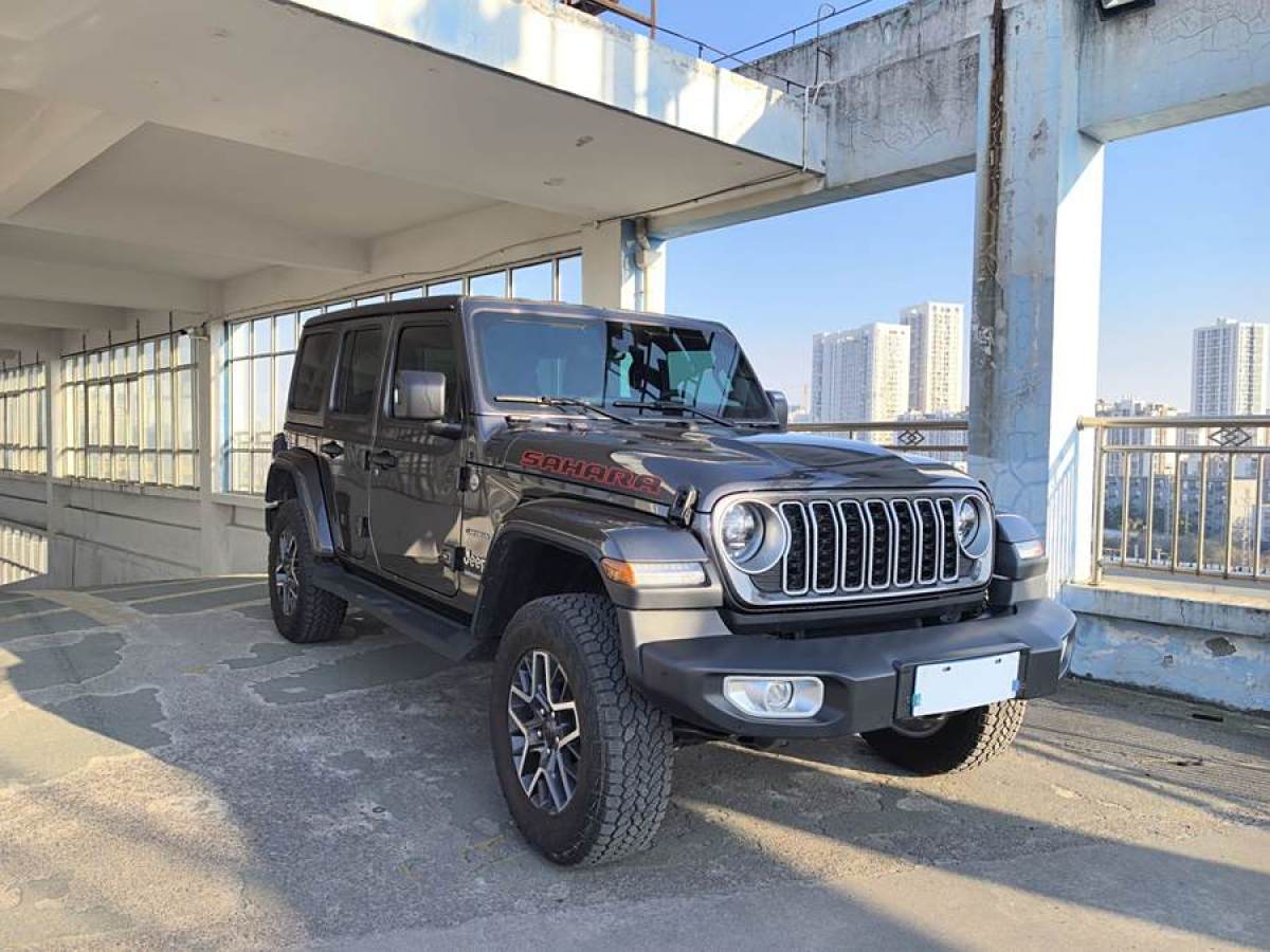 Jeep 牧馬人  2024款 2.0T 撒哈拉四門版圖片