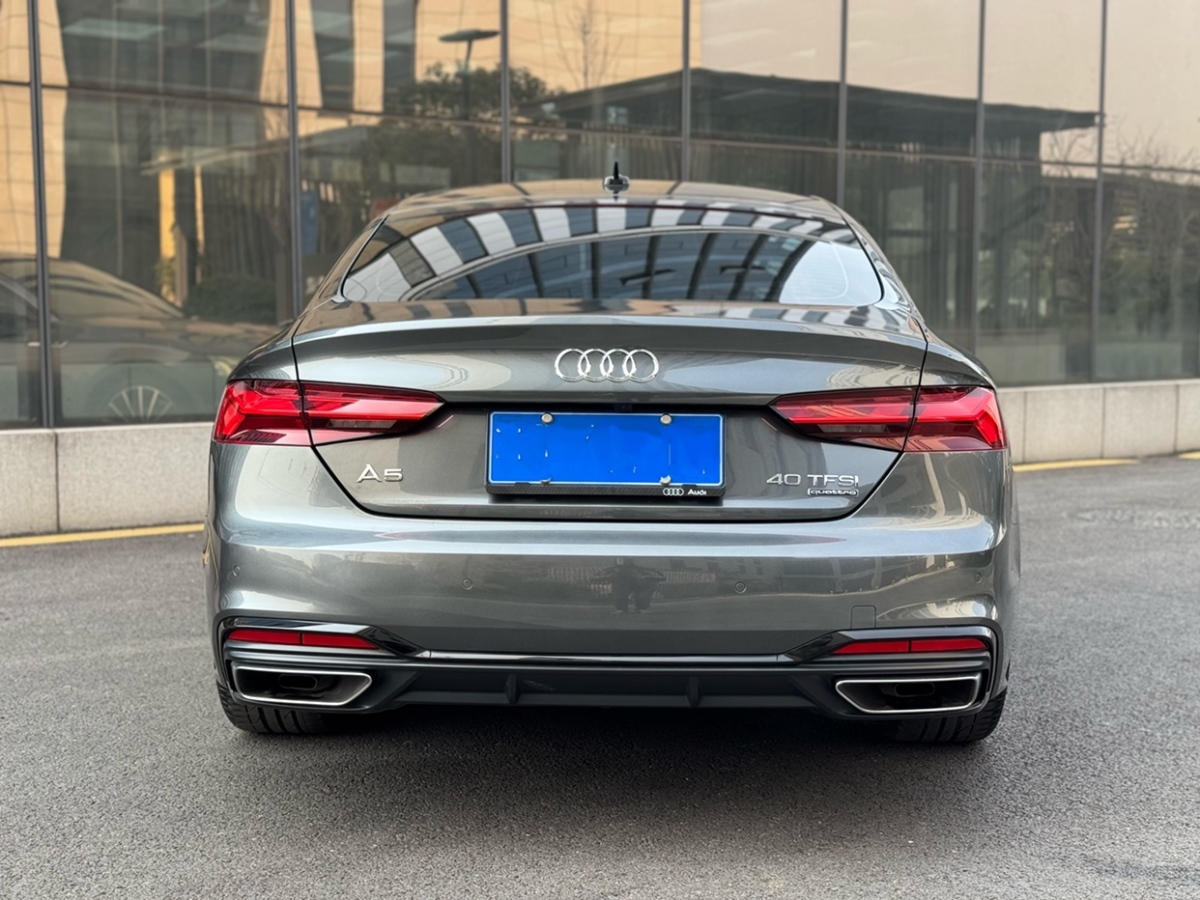 奧迪 奧迪A5  2023款 Sportback 40 TFSI quattro 豪華動感型圖片