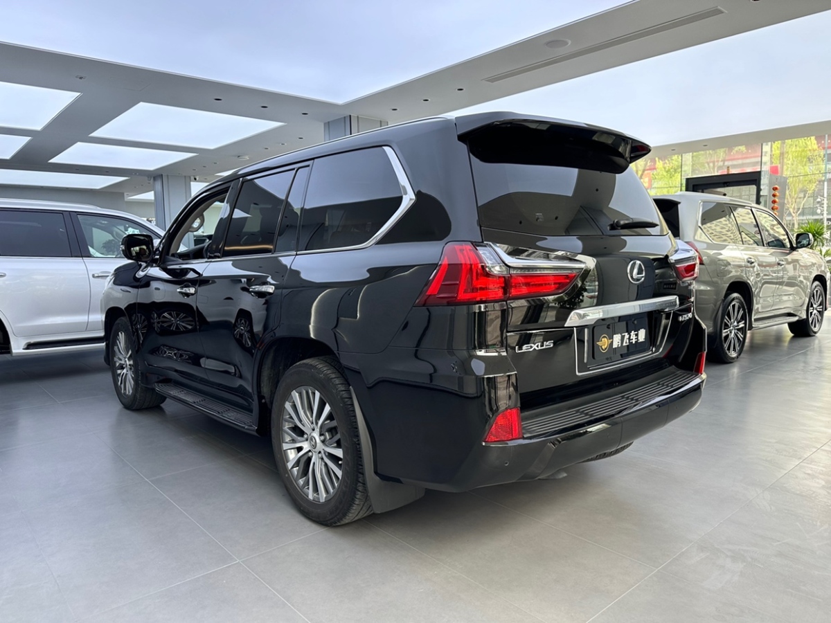 Lexus LX2019 Model 570 Dynamic Deluxe Edition图片