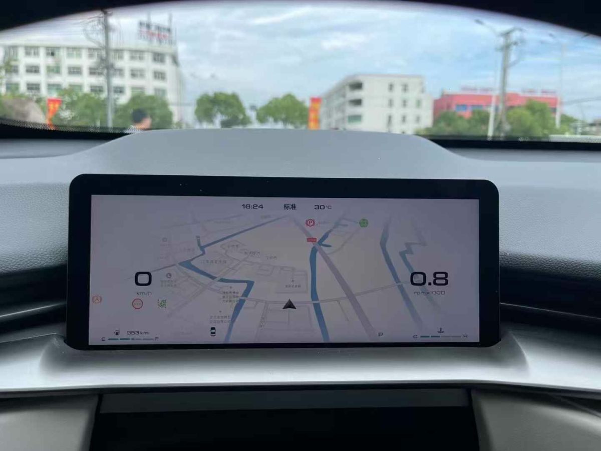 哈弗 H6  2025款 1.5T 國潮冠軍版圖片