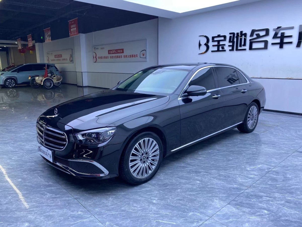 奔馳 奔馳E級(jí)  2021款 改款 E 300 L 尊貴型圖片