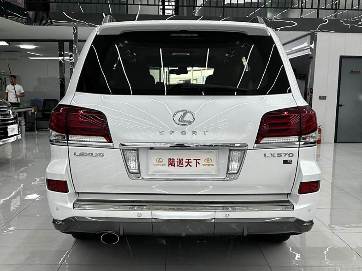 2016年3月雷克薩斯 LX  2015款 LX570 中東版