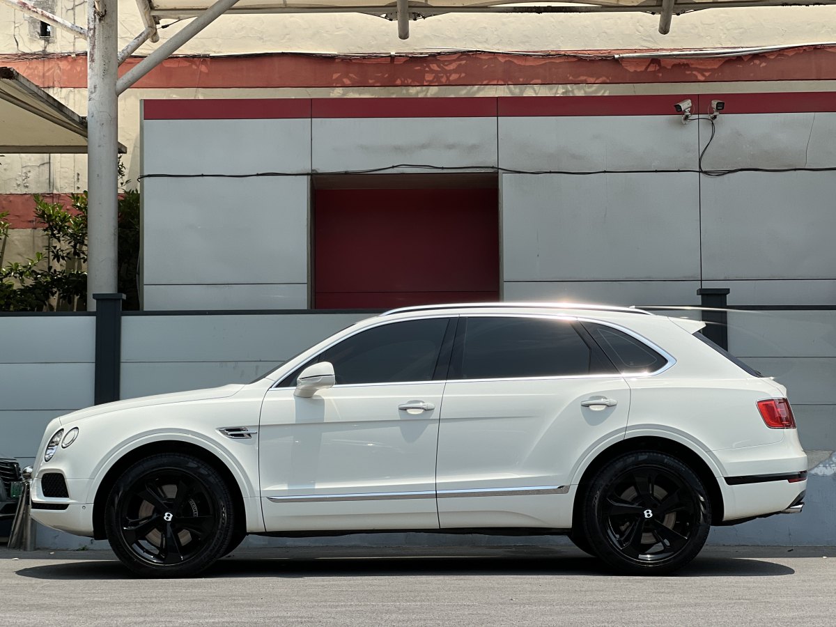 賓利 添越  2018款 4.0T V8圖片