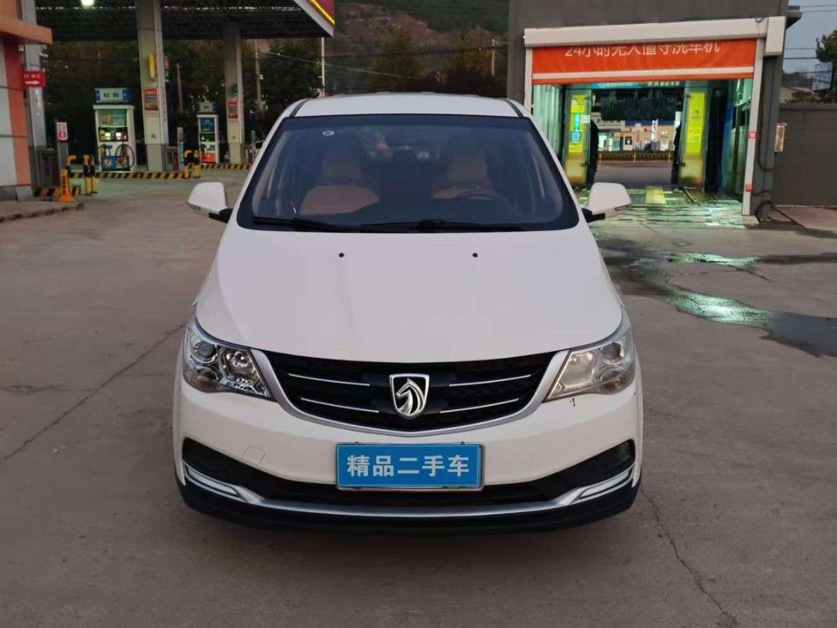 寶駿 730  2016款 1.5L 手動舒適型 7座圖片