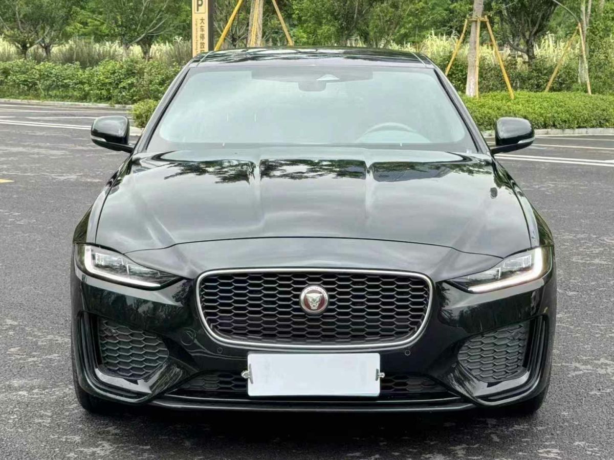 捷豹 F-PACE  2022款 P250 R-Dynamic BLACK圖片