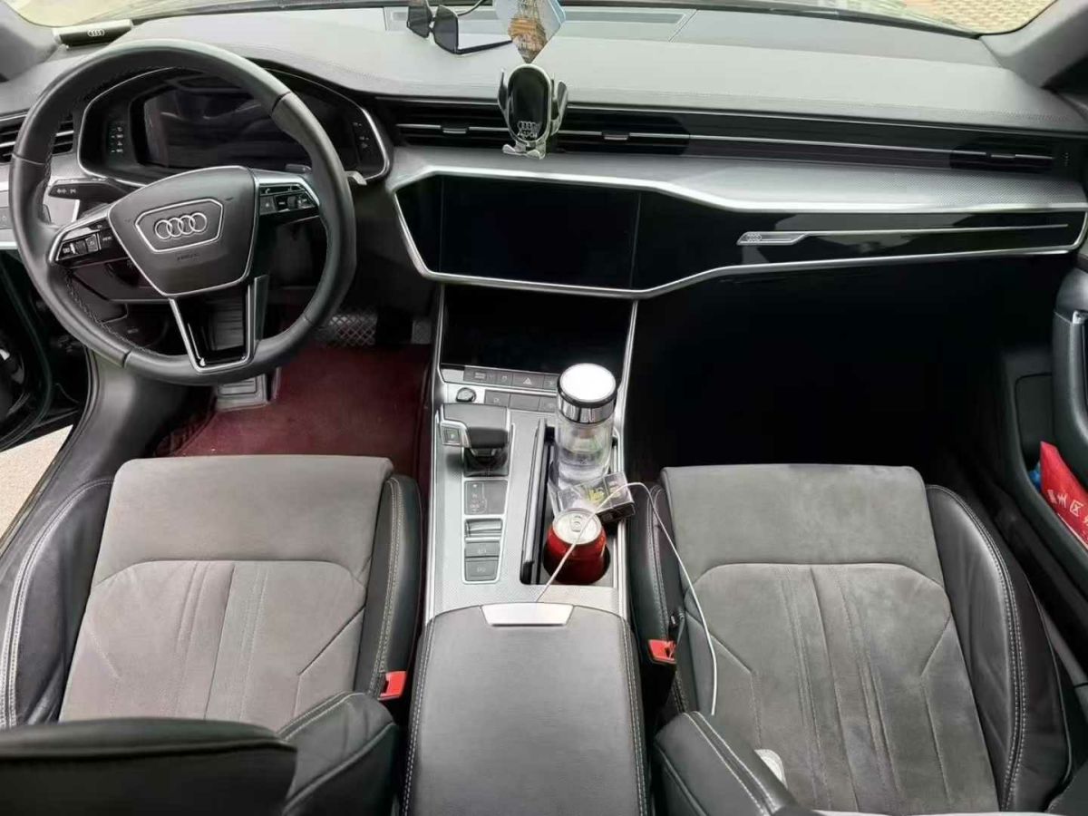 奧迪 奧迪A6L  2022款 40 TFSI 豪華動感型圖片