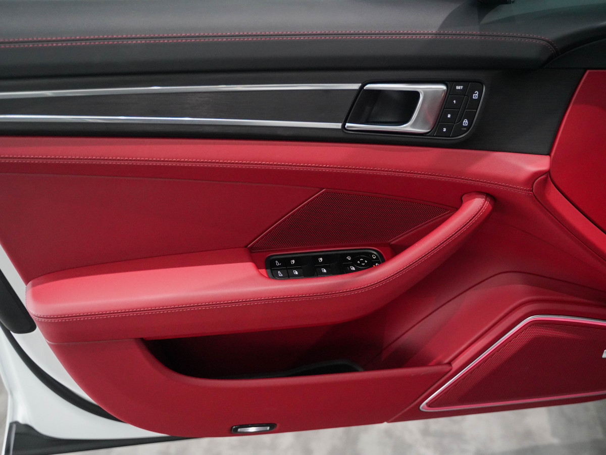 保時(shí)捷 Panamera  2023款 改款 Panamera 2.9T 鉑金版圖片