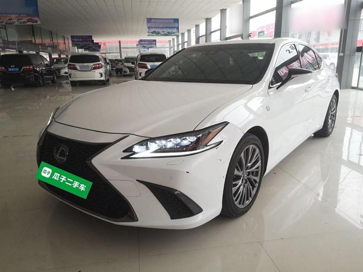 2021年6月雷克薩斯 ES  2020款 260 F SPORT