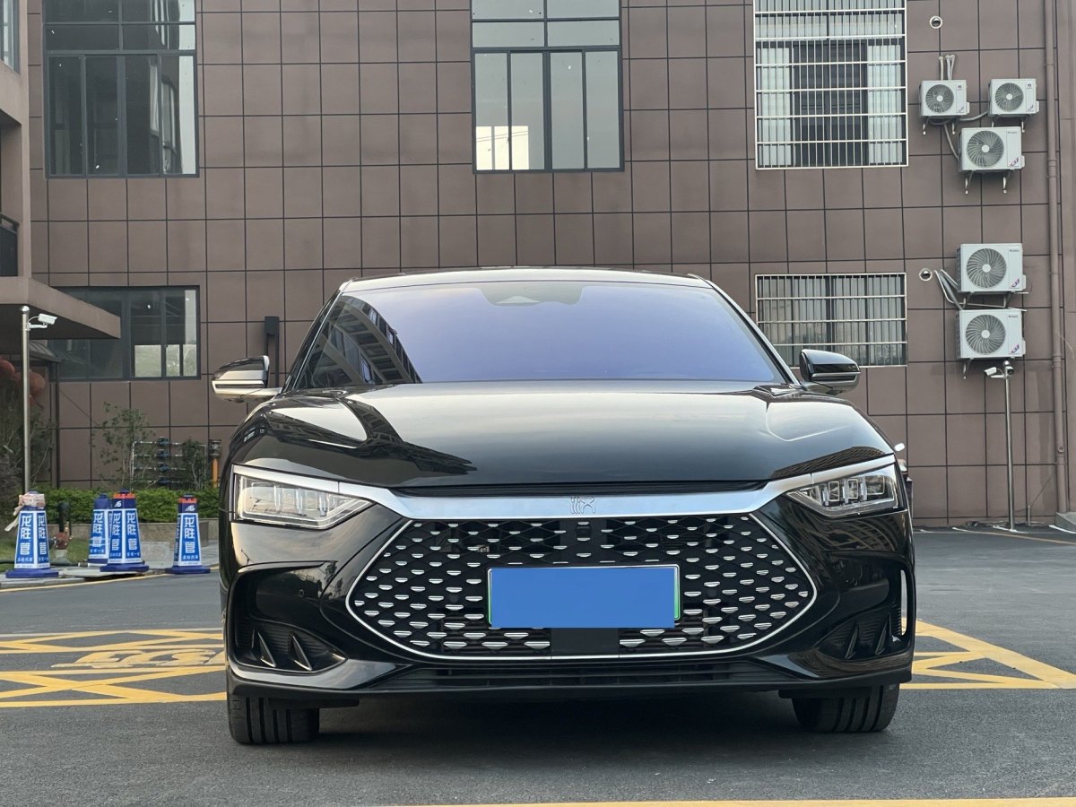 比亞迪 漢  2022款 DM-i 121KM 領(lǐng)航型圖片