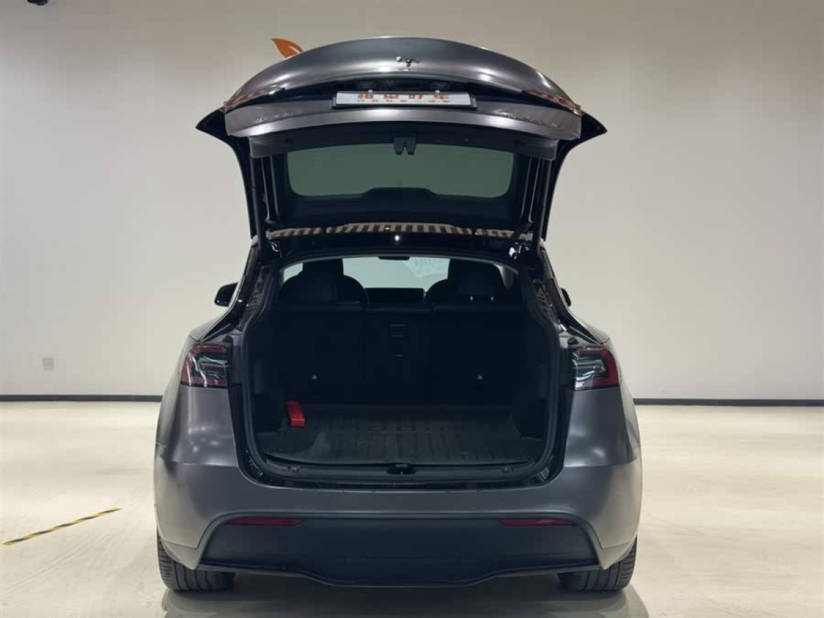 特斯拉 Model Y  2022款 改款 后輪驅(qū)動版圖片