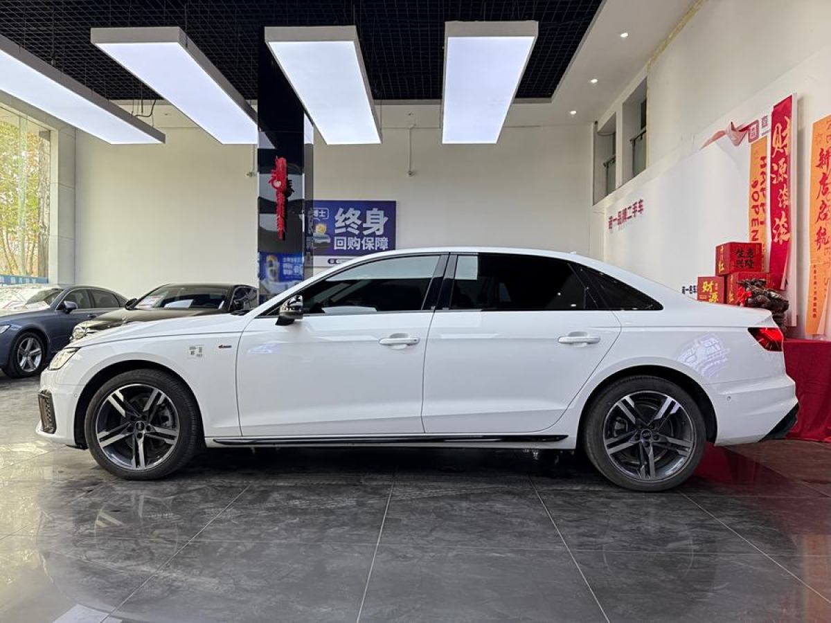 奧迪 奧迪A4L  2022款 40 TFSI 豪華動感型圖片