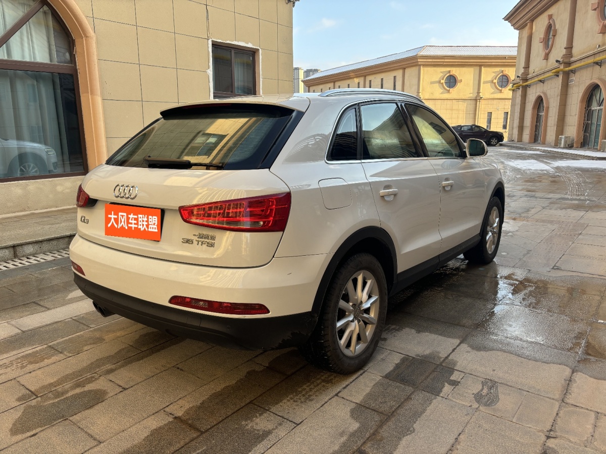 奥迪 奥迪Q3  2013款 35 TFSI 进取型图片