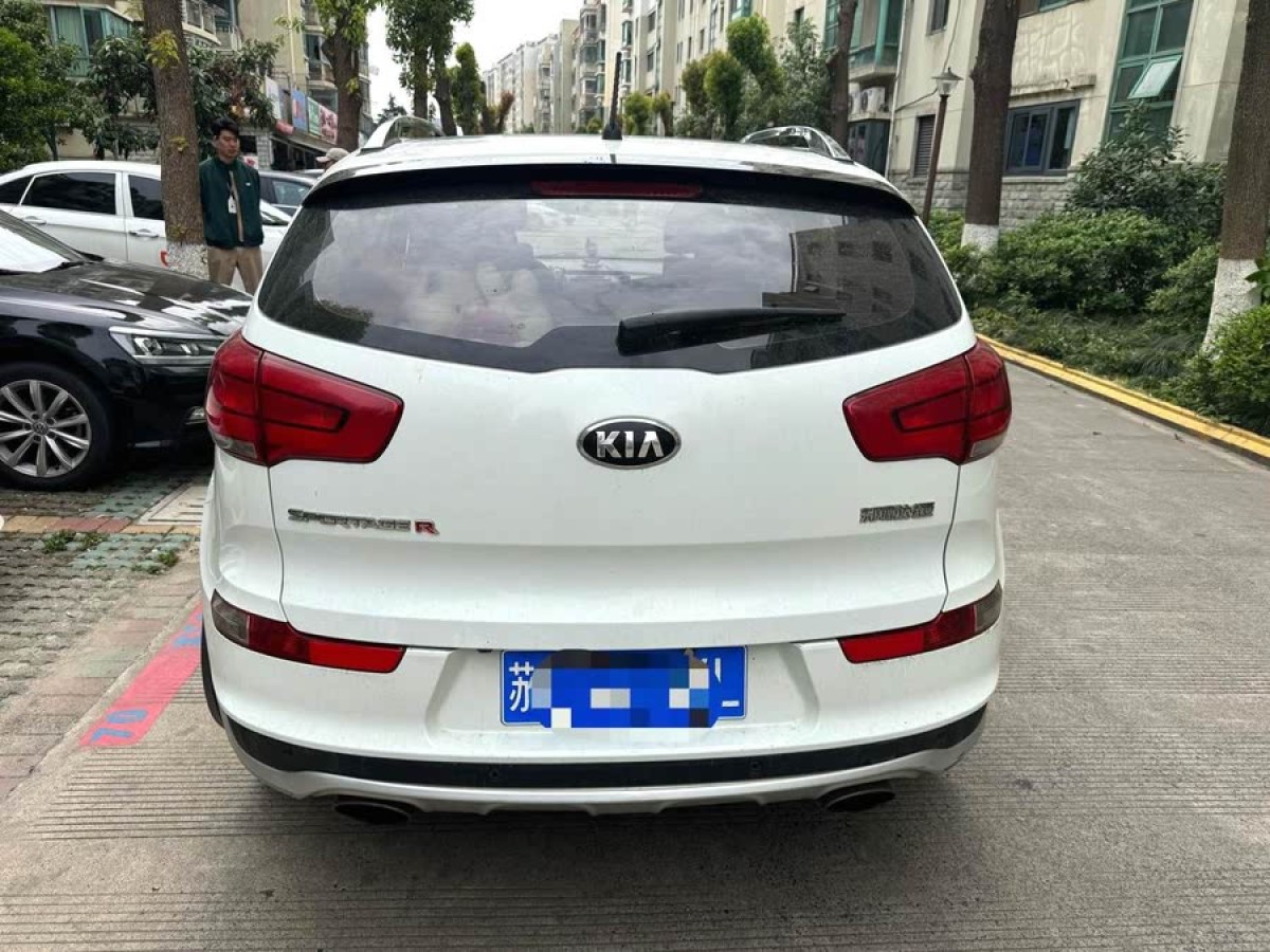 起亞 智跑  2015款 2.0L 自動(dòng)兩驅(qū)版DLX圖片