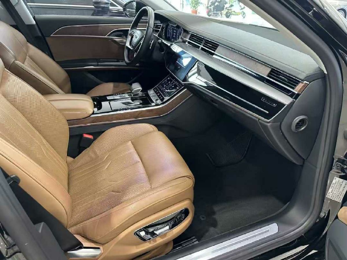 奧迪 奧迪S8  2020款 S8L 4.0TFSI quattro圖片