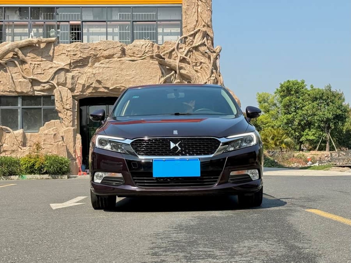 DS DS 5LS  2015款 1.6T 風(fēng)尚版THP160圖片