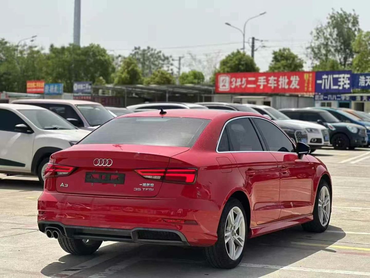 奧迪 奧迪A3  2020款 Limousine 35 TFSI 進(jìn)取型圖片