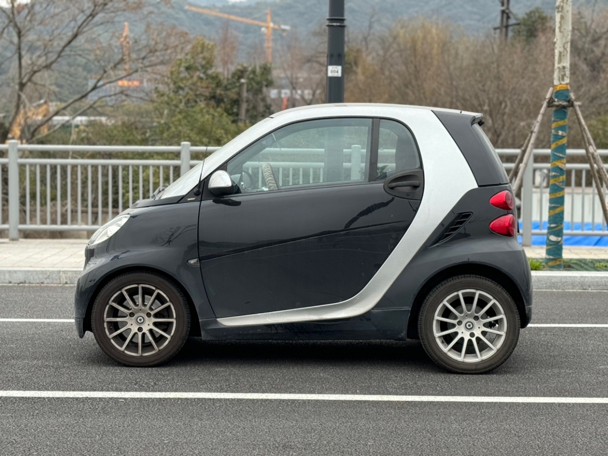 smart fortwo  2012款 1.0 MHD 硬頂激情版圖片