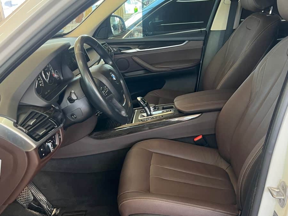 寶馬 寶馬X5  2014款 xDrive35i 豪華型圖片