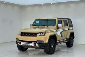 BJ40 北京  2.3T 自動四驅環(huán)塔冠軍版 國VI