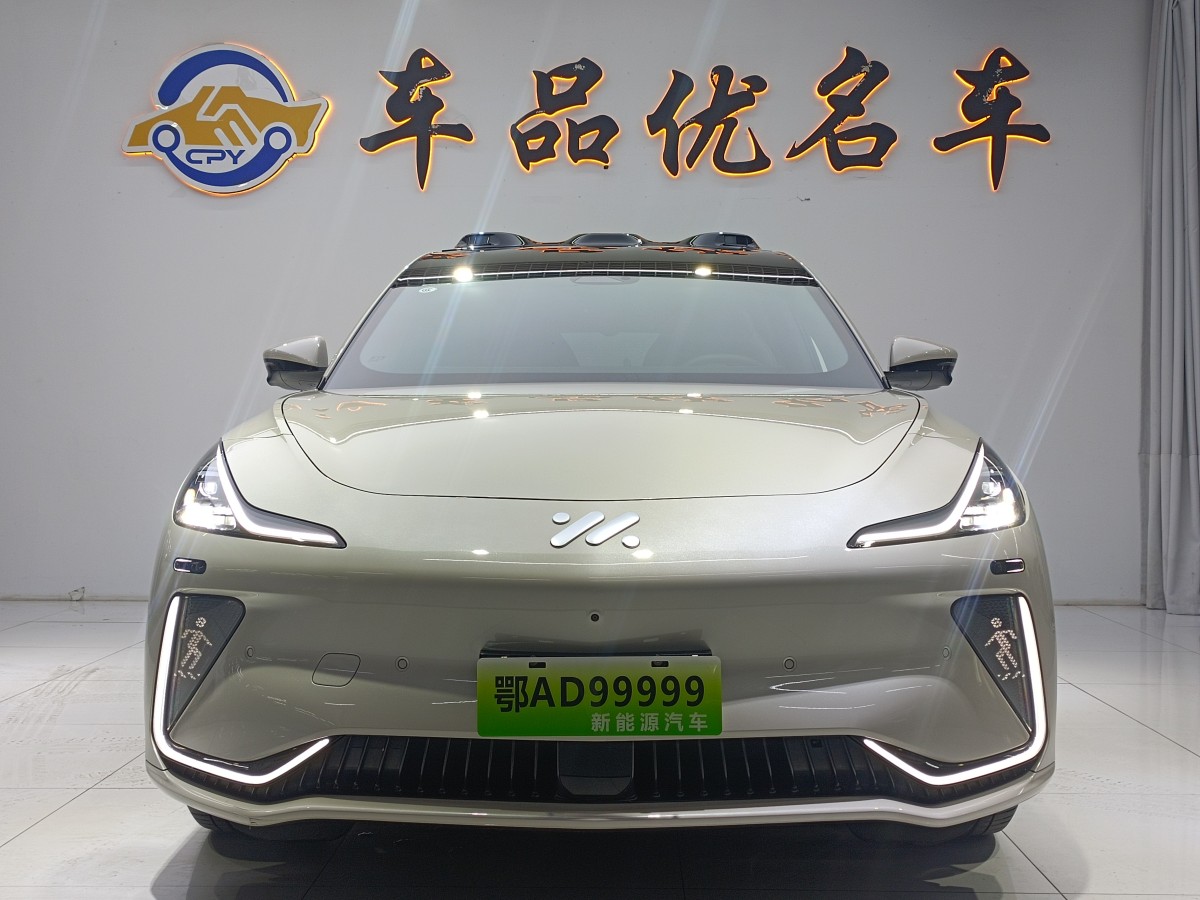 智己 智己LS7  2023款 100kWh Pro四驅(qū)版圖片