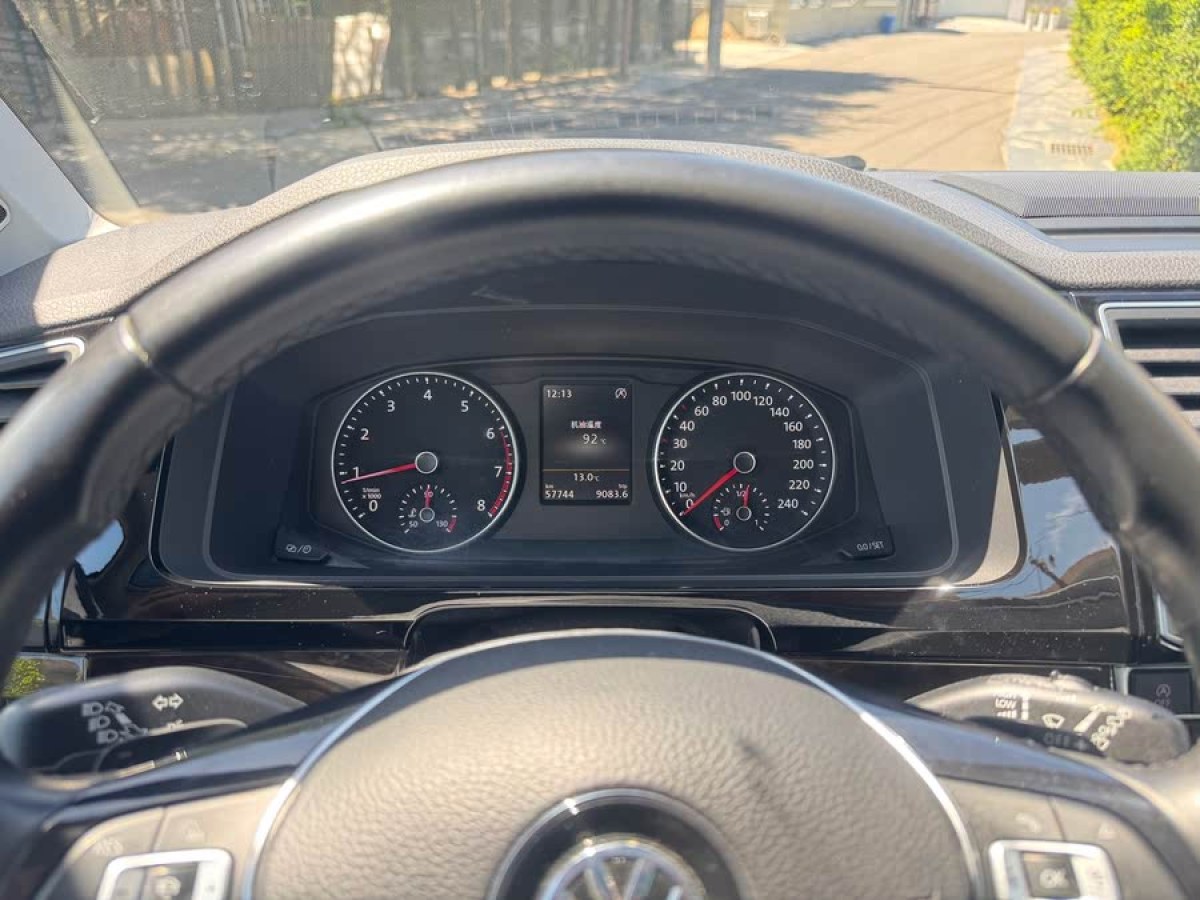 大眾 邁特威  2019款 2.0TSI 四驅(qū)尊享版 7座圖片