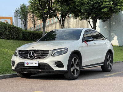 2019年4月 奔驰 奔驰GLC(进口) GLC 300 4MATIC 轿跑SUV图片