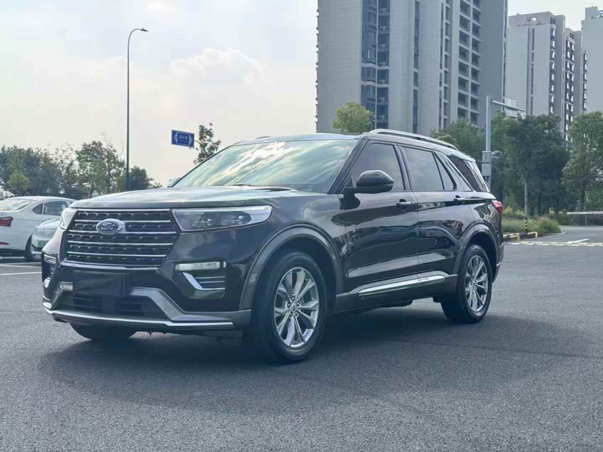 福特 探險(xiǎn)者  2020款 EcoBoost 285 四驅(qū)風(fēng)尚版 7座圖片