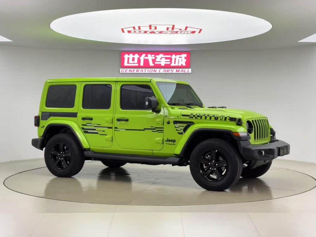 Jeep 牧馬人  2022款 2.0T 高地 阿拉斯加極光綠特別版圖片