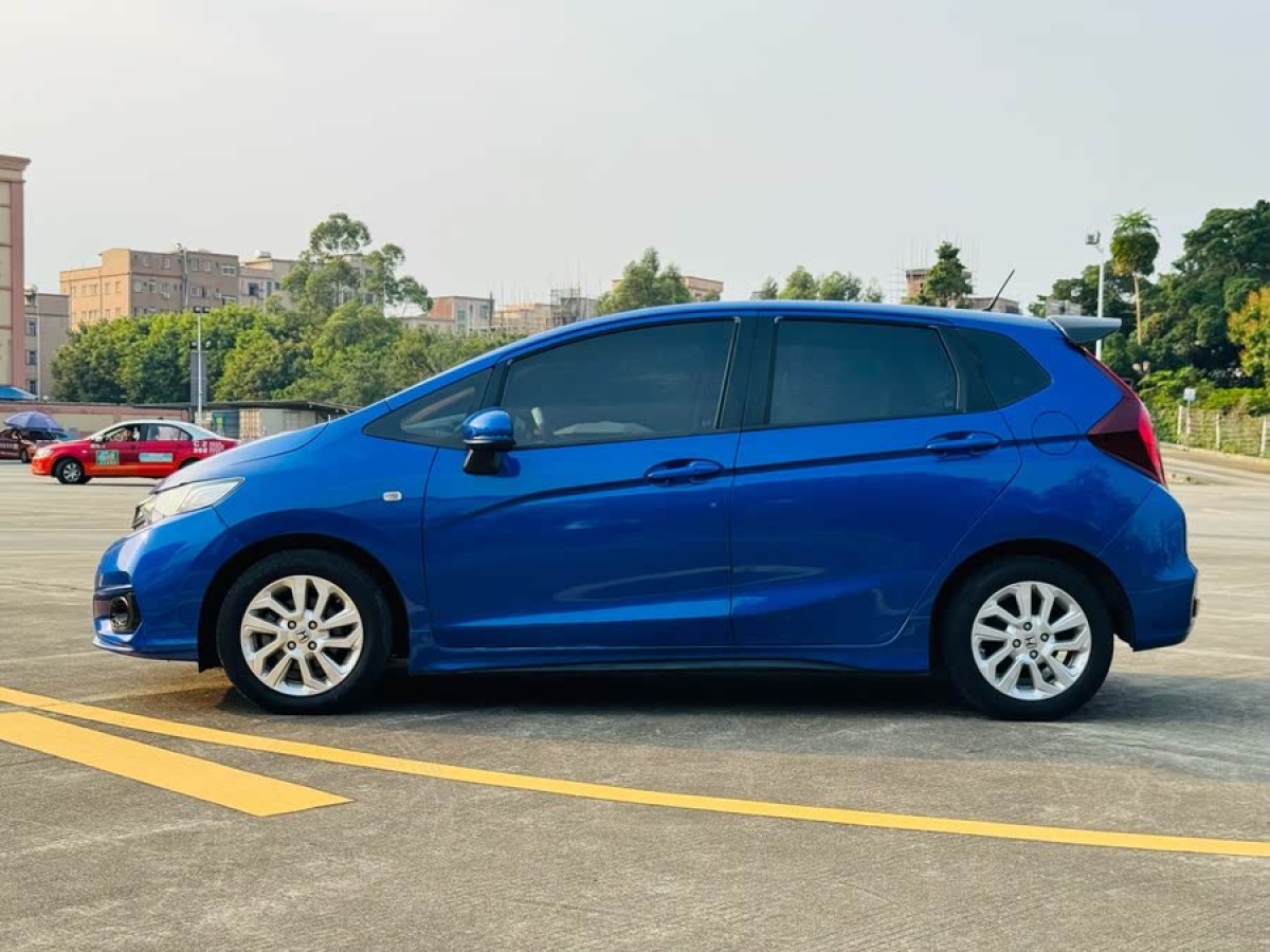 本田 飛度  2018款 1.5L CVT舒適天窗版圖片