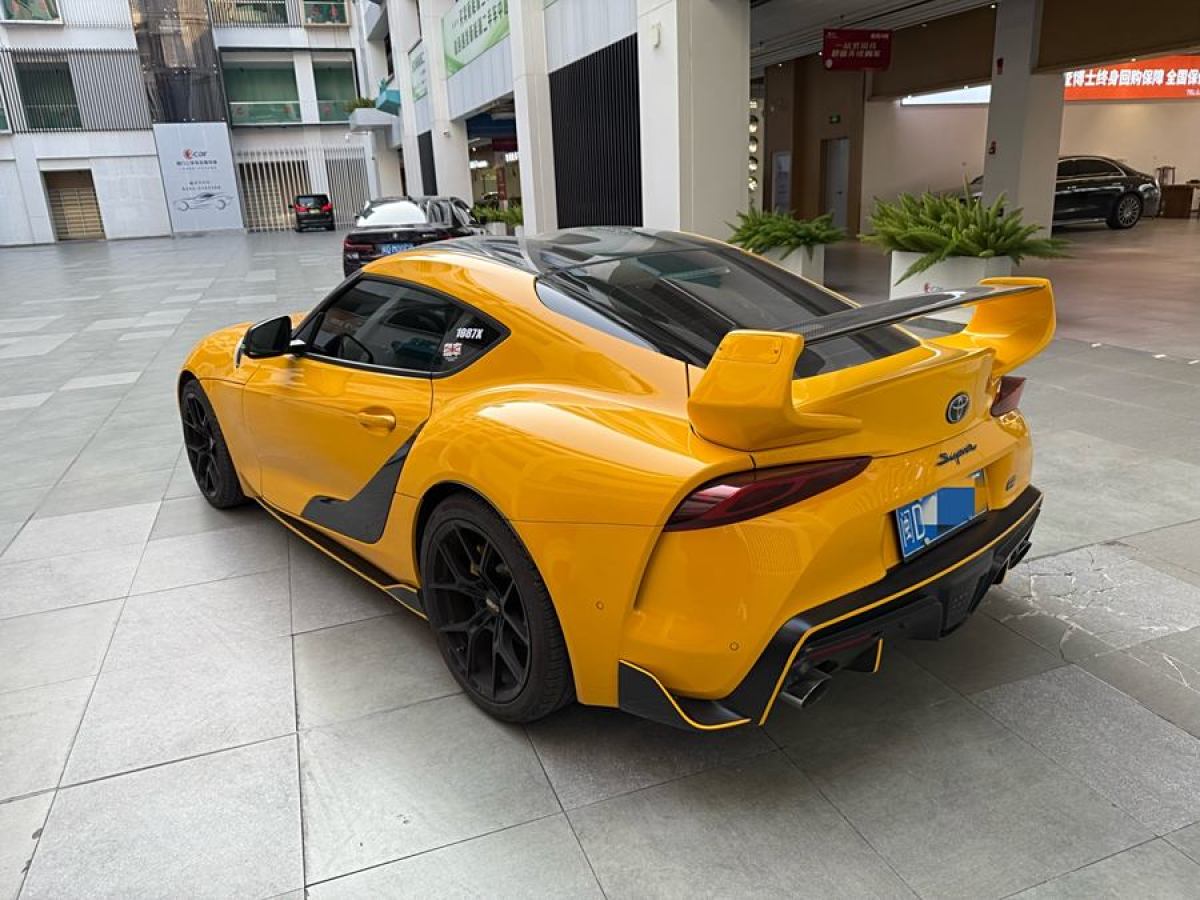 豐田 SUPRA  2022款 改款 GR SUPRA 2.0T 標(biāo)準(zhǔn)型圖片