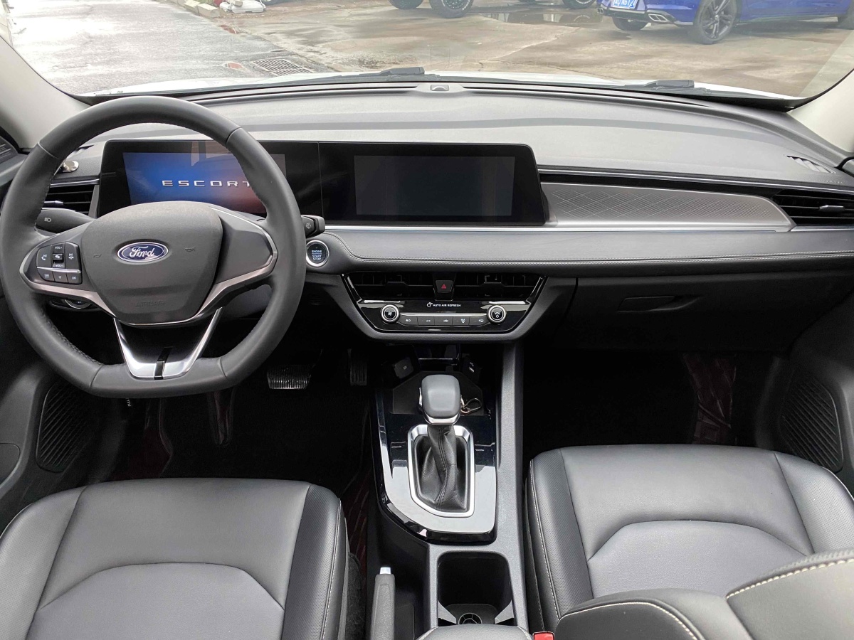福特 福睿斯  2021款 1.5L 自動鉆石版圖片