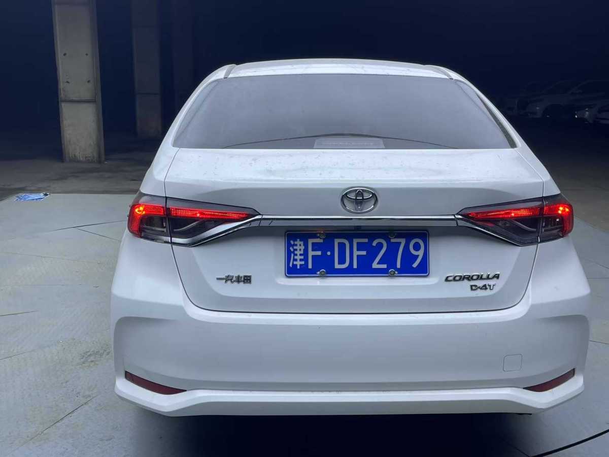 豐田 卡羅拉  2019款 1.2T S-CVT 運(yùn)動(dòng)版圖片