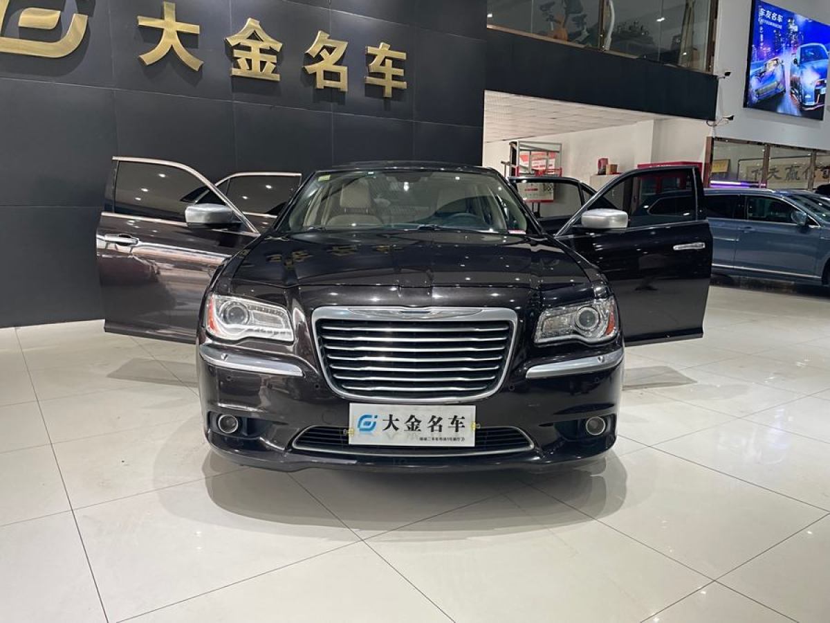 克萊斯勒 300C  2013款 3.6L 尊享版圖片