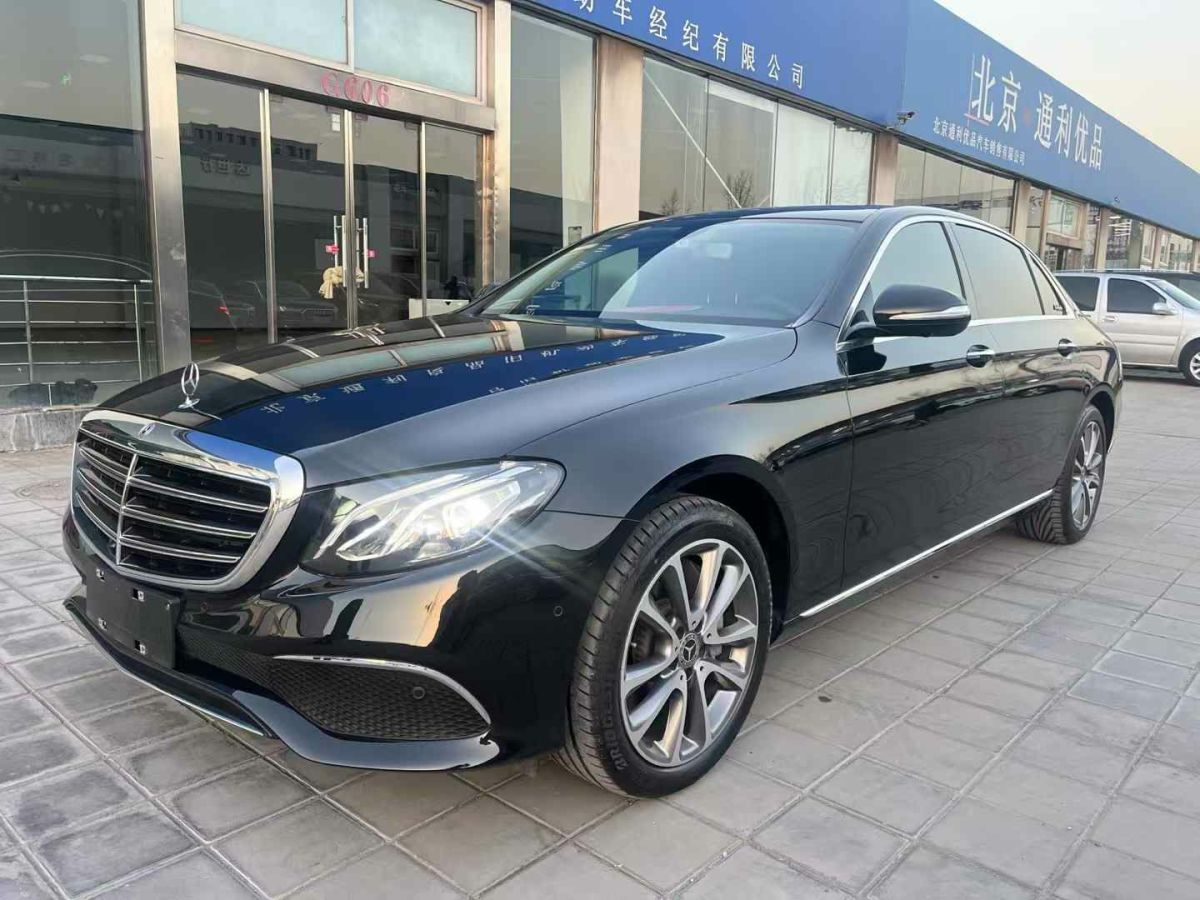 奔馳 奔馳E級(jí)  2018款 E 300 L 豪華型圖片