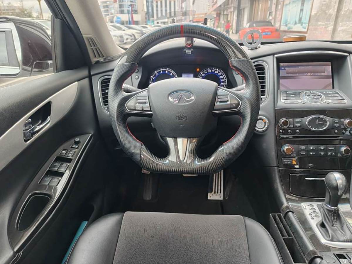 英菲尼迪 QX50  2015款 2.5L 舒適版圖片