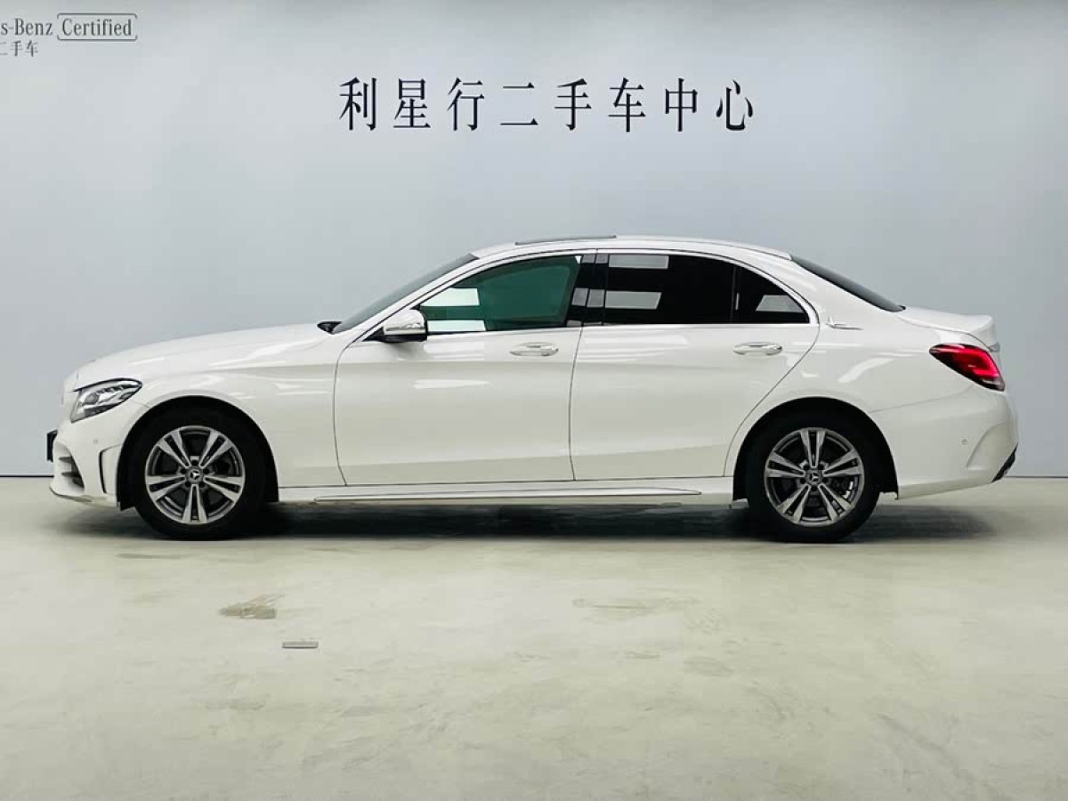 奔馳 奔馳C級  2019款 C 180 L 時尚型運動版圖片
